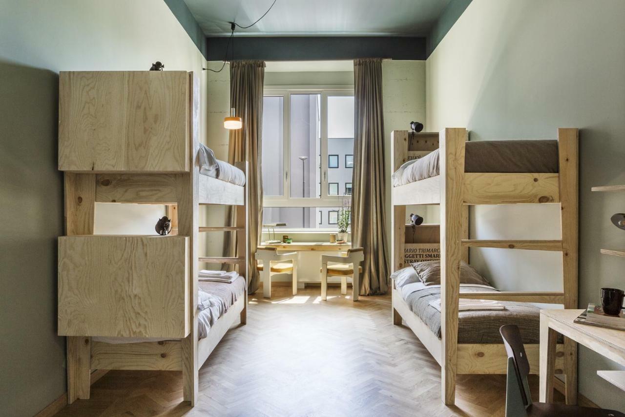ミラノ Casabaseホステル エクステリア 写真