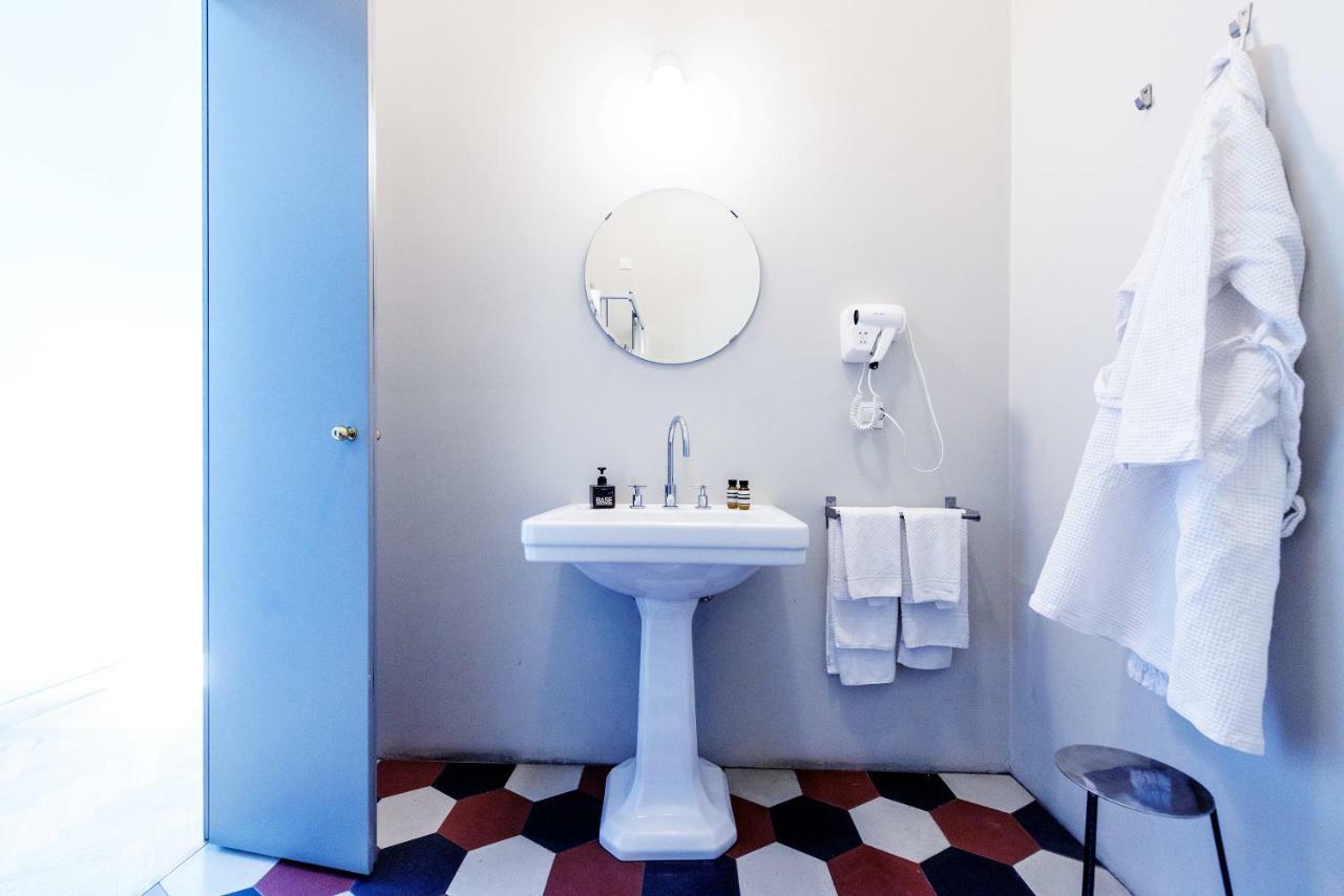 ミラノ Casabaseホステル エクステリア 写真